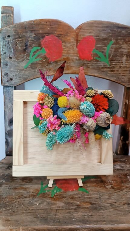 Cuadro de Madera con Flores Preservadas